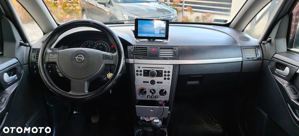 Opel Meriva - 18