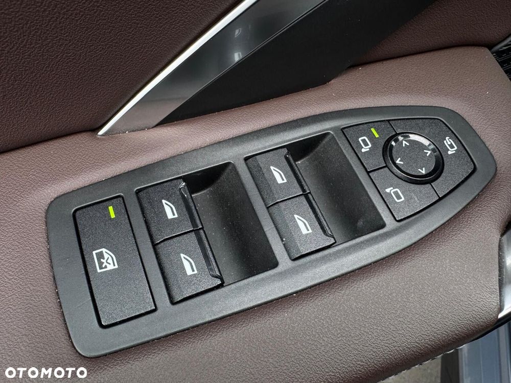 BMW X1 - 34