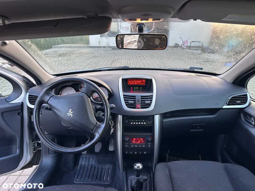 Peugeot 207 1.4 16V Sporty - 10
