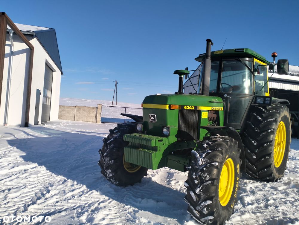 John Deere 4040 - 2