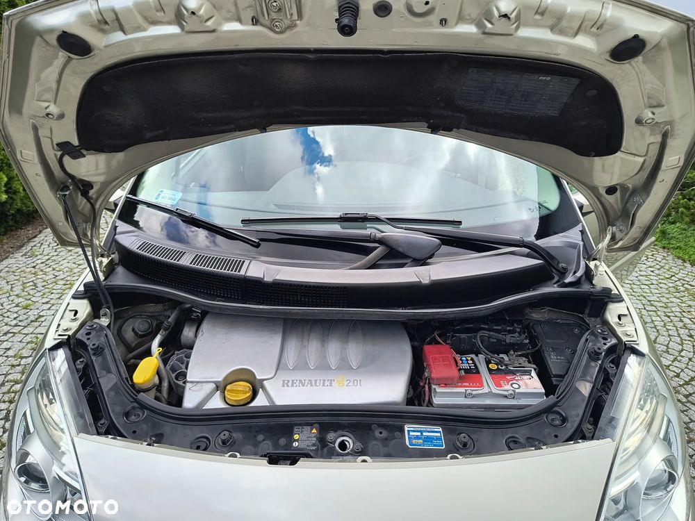 Renault Scenic 2.0 dCi Expression - 7