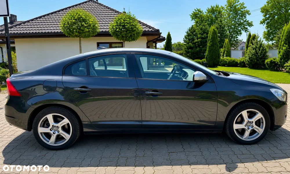 Volvo S60 - 11
