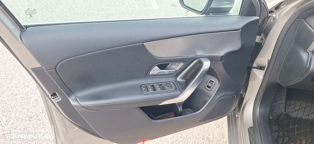 Mercedes-Benz A 250 e Progressive - 14