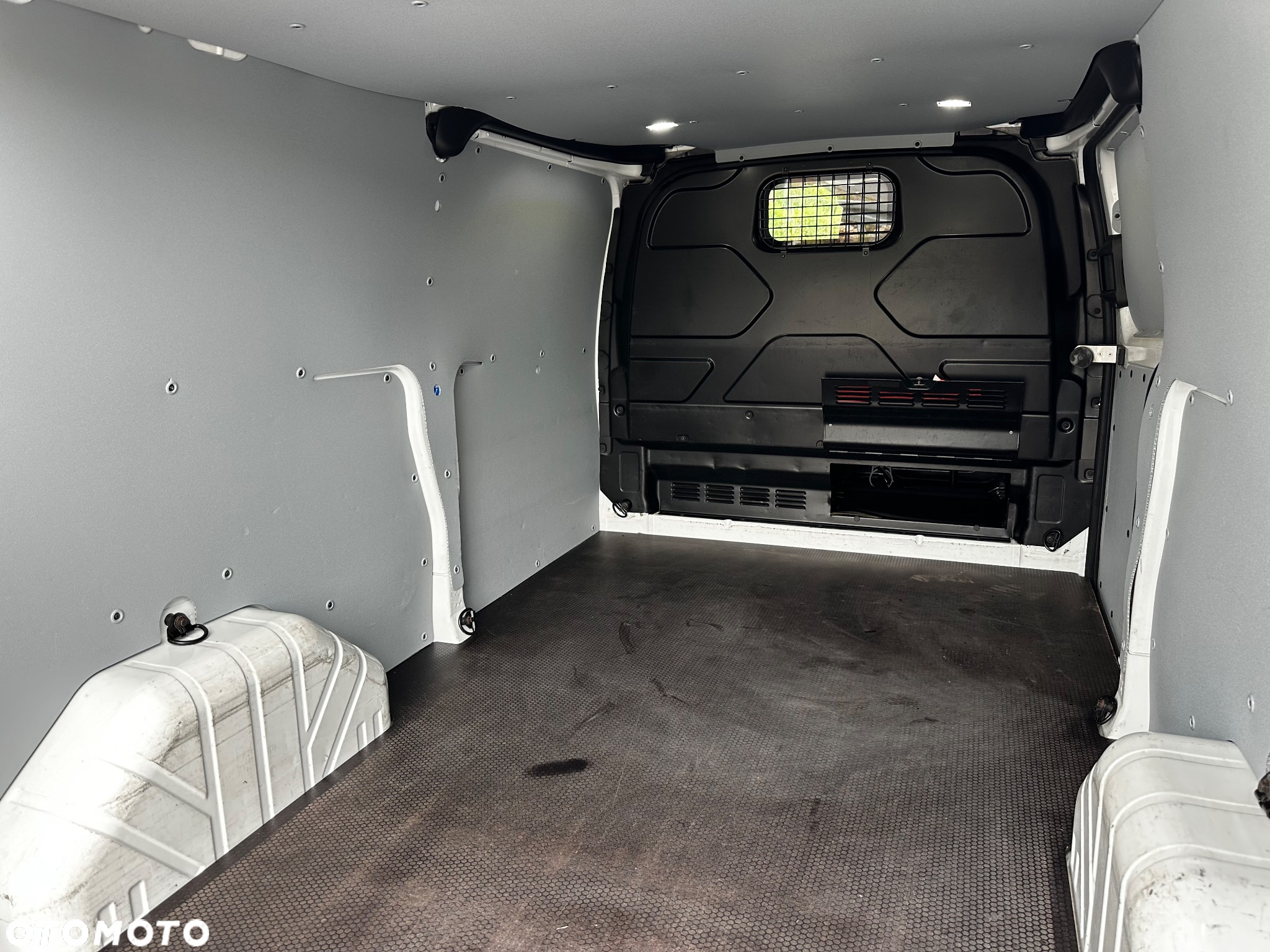 Ford Transit Custom L2H1 - 13