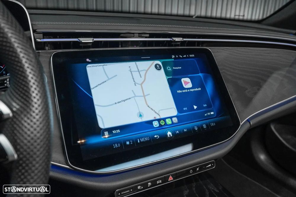 Mercedes-Benz E 300 e Station - 13