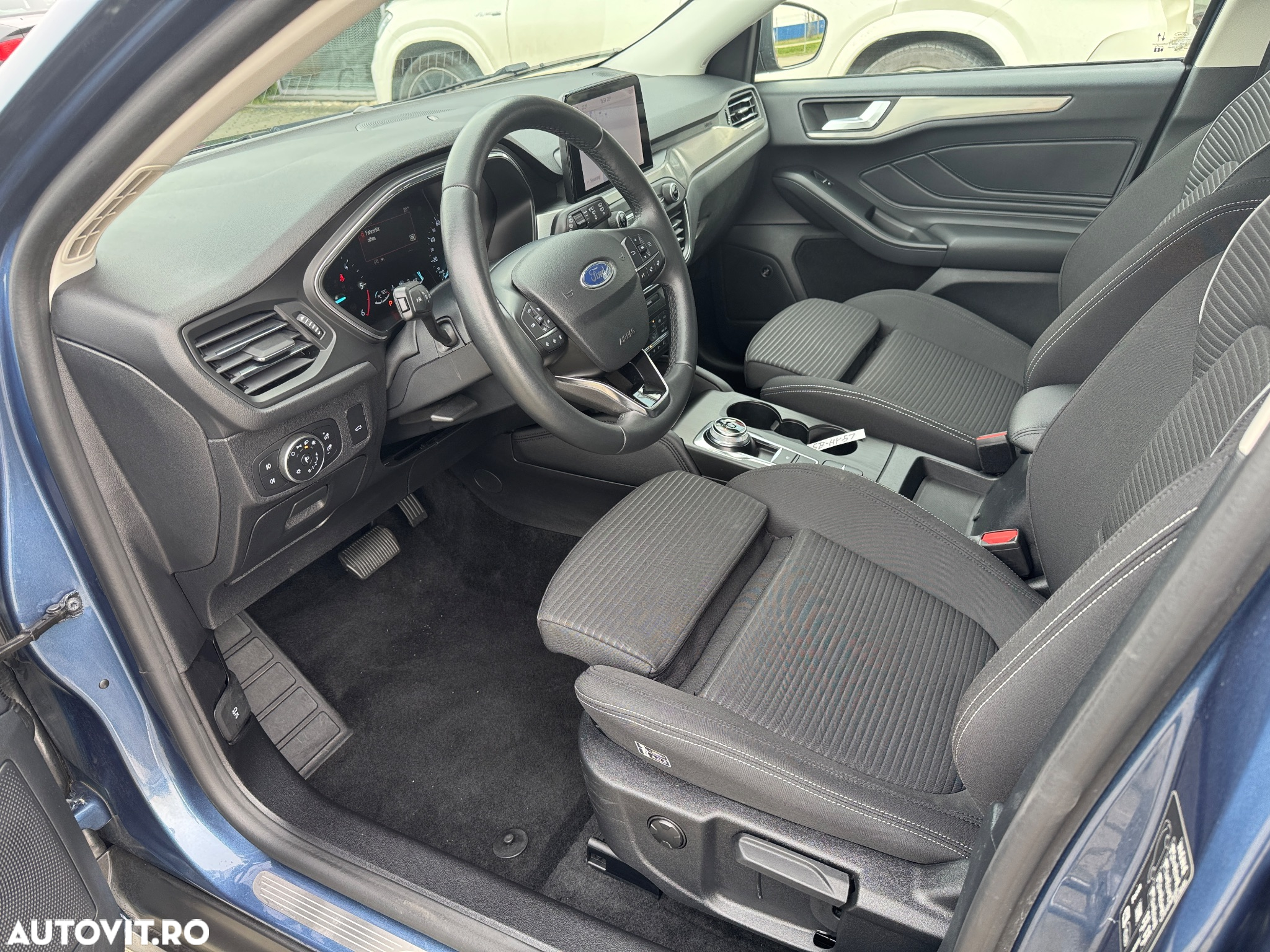Ford Focus 2.0 EcoBlue Titanium Business - 19