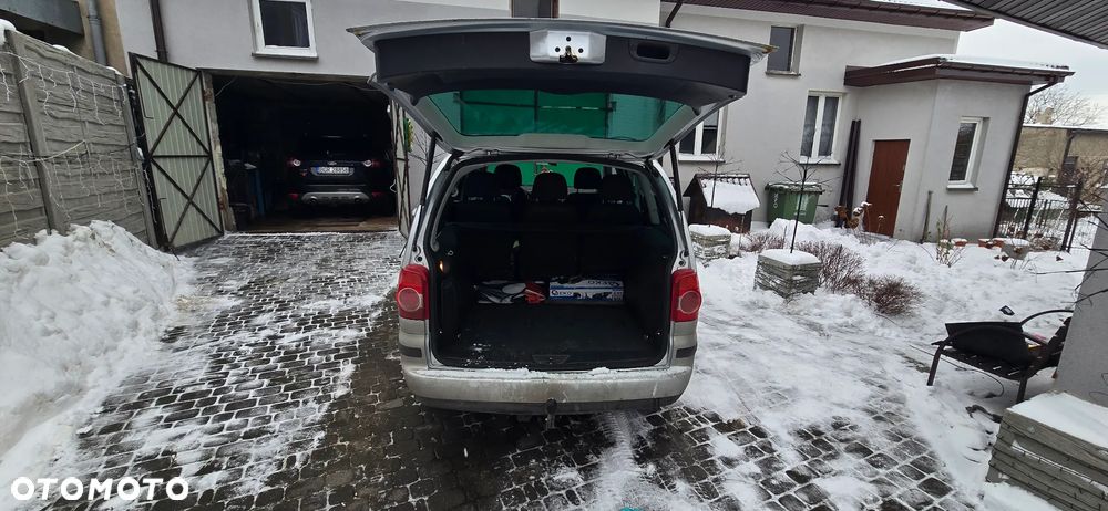 Volkswagen Sharan 2.0 TDI Basis - 13