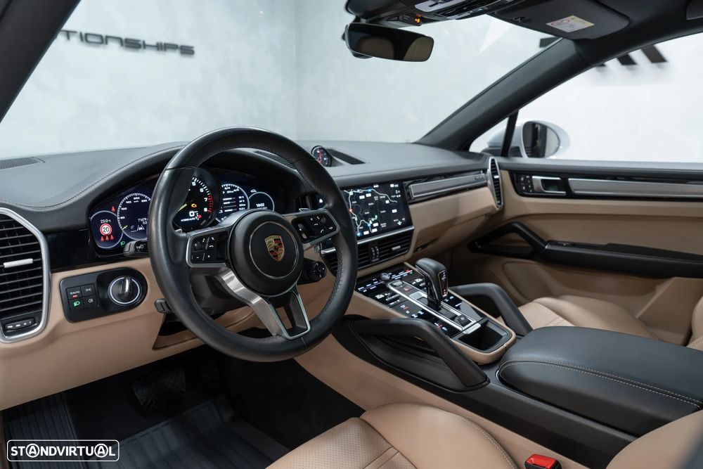 Porsche Cayenne Coupé E-Hybrid - 20