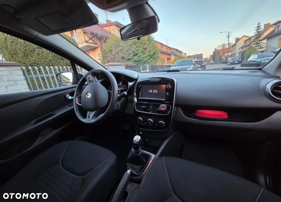 Renault Clio 1.2 16V Alize - 8