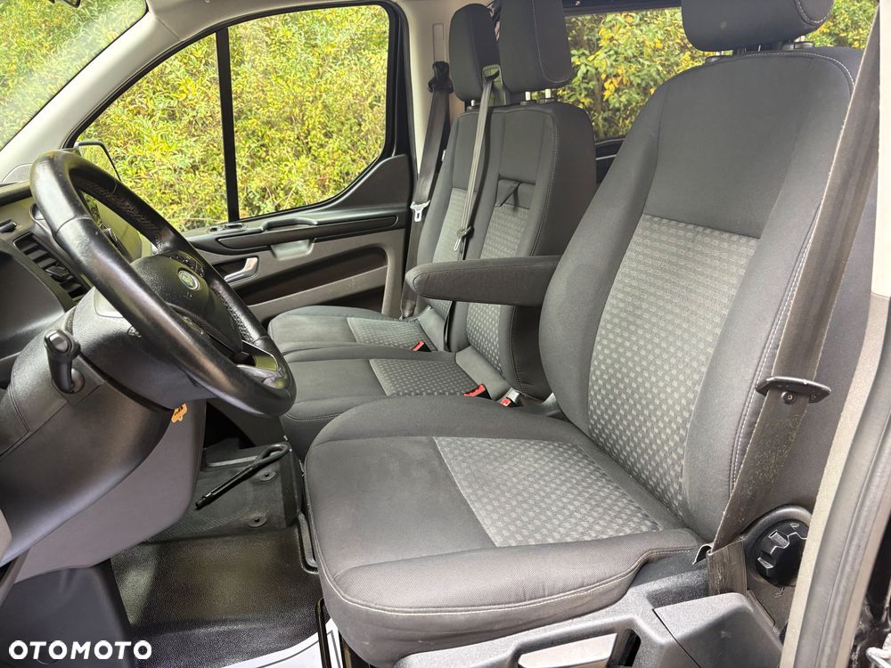 Ford Transit Custom 290 L2H1 Limited - 12
