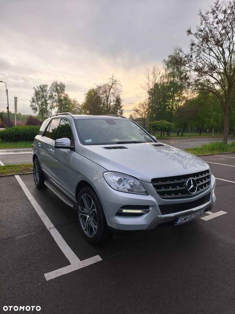 Mercedes-Benz ML 350 4MATIC (BlueEFFICIENCY) 7G-TRONIC - 1
