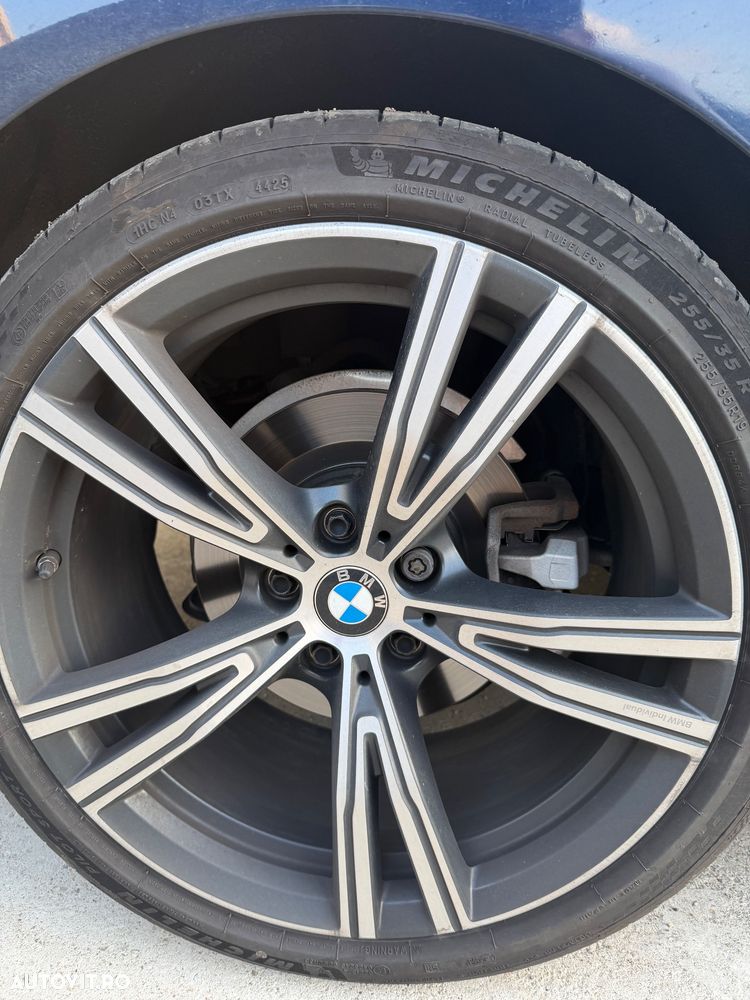 BMW 3 Series 2020 — imagine 5
