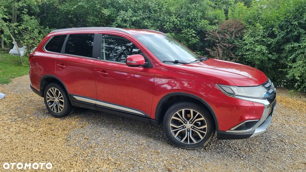 Mitsubishi Outlander 2.0 Intense 4WD CVT - 10