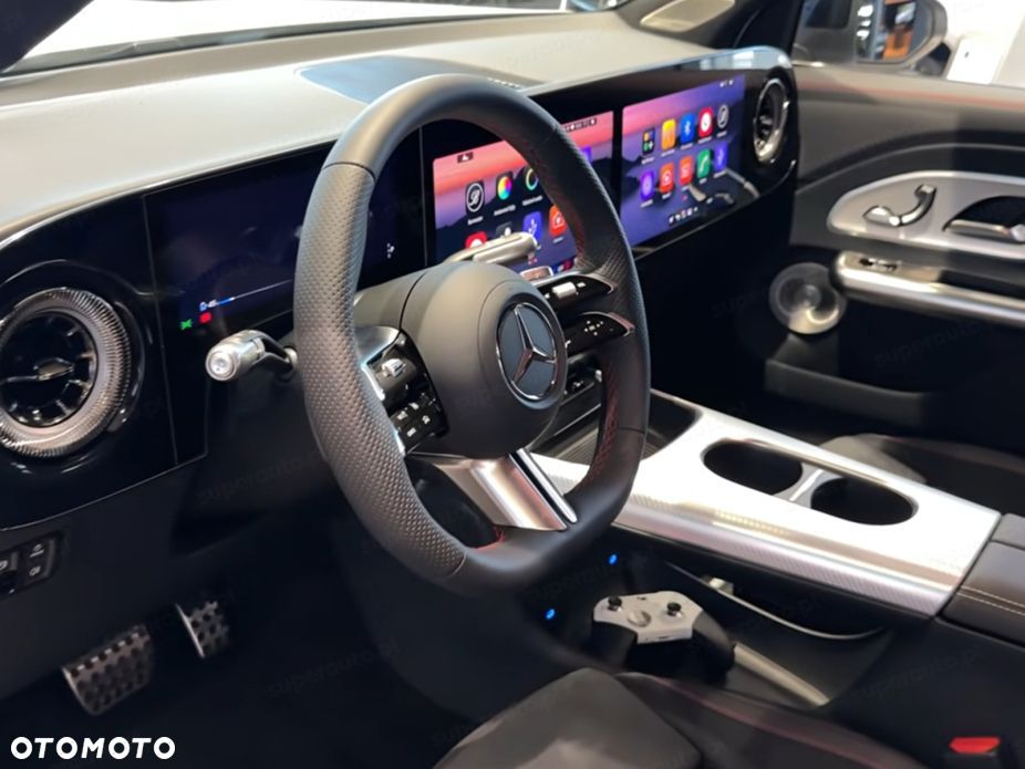 Mercedes-Benz GLB 220 mHEV 4-Matic 8G-eDCT - 9