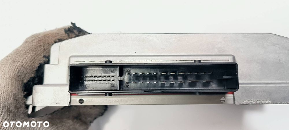 WZMACNIACZ AUDI A4 B9 QUATTRO HARMAN 8Y0035465A - 4