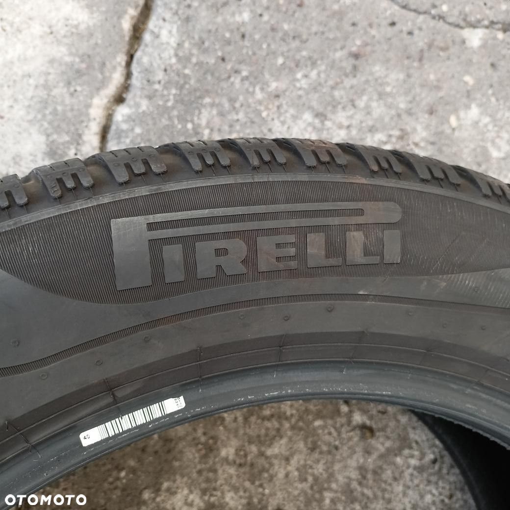 Opona 225/55/18 Pirelli Cinturato Winter 2 (F5193) - 2