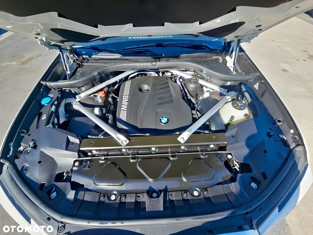 BMW X7 xDrive40i - 15