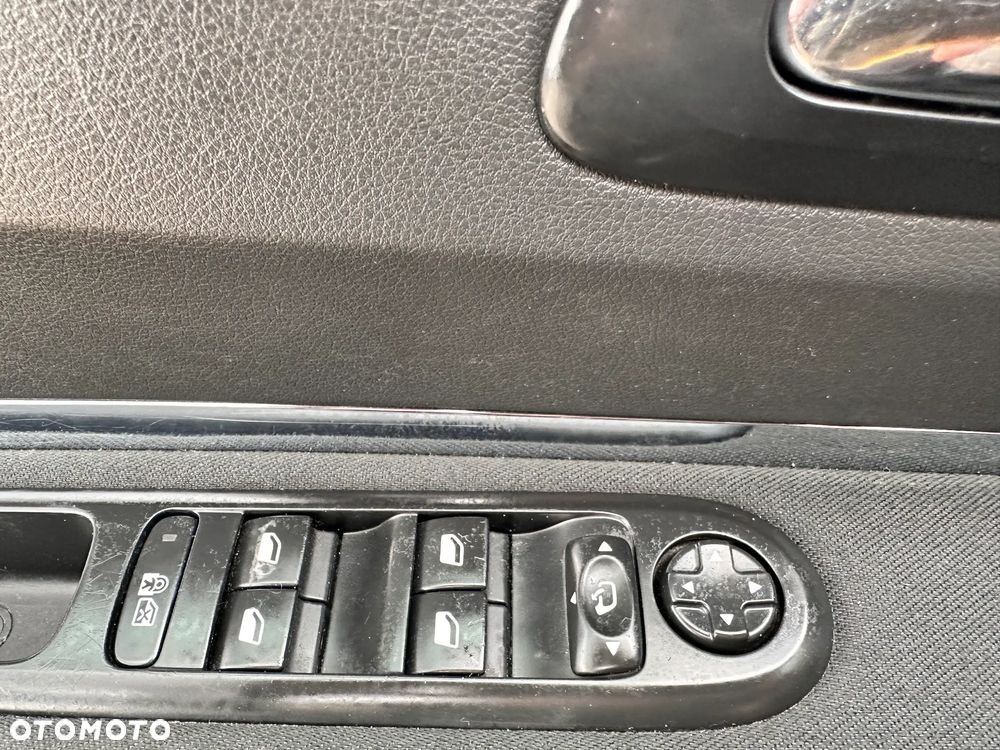 Peugeot 3008 - 26