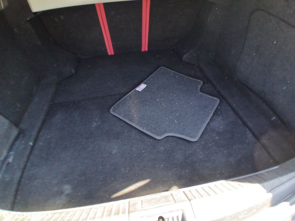 Alfa Romeo Giulia 2.0 Turbo 16V AT8 Veloce - 23