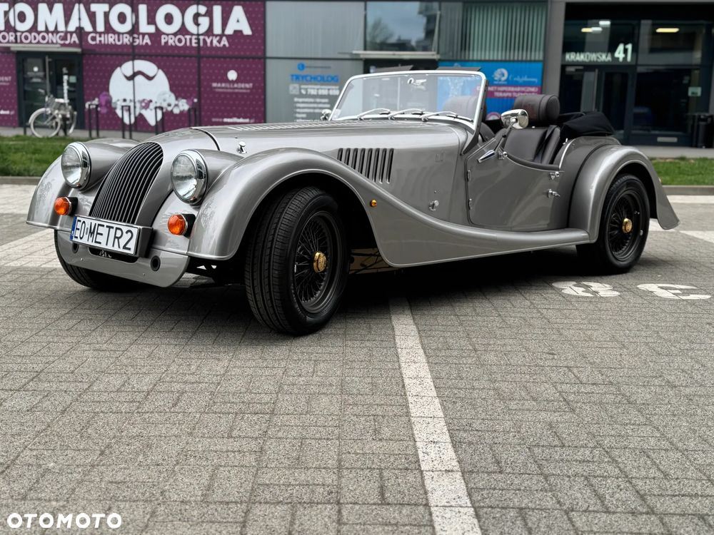 Morgan Plus Four - 15