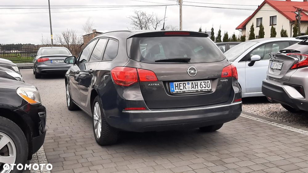Opel Astra 1.4 Turbo - 5