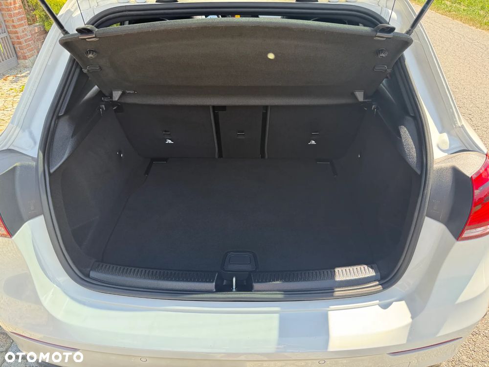 Mercedes-Benz Klasa A 35 AMG 4-Matic 7G-DCT - 12