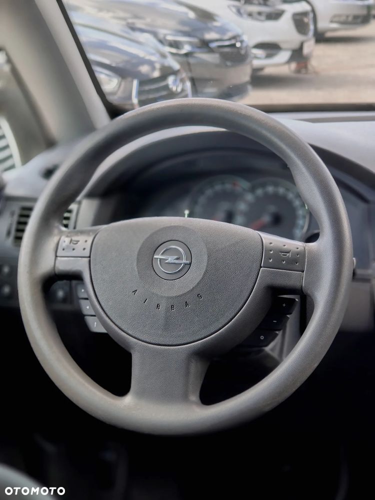 Opel Meriva - 10