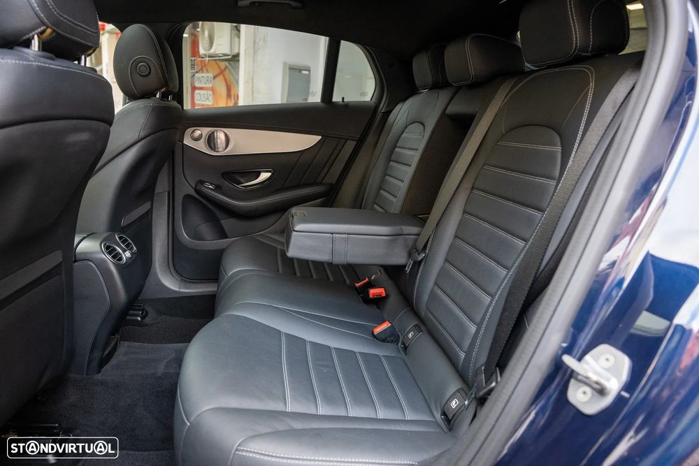 Mercedes-Benz GLC 250 d Coupé AMG Line 4-Matic - 23