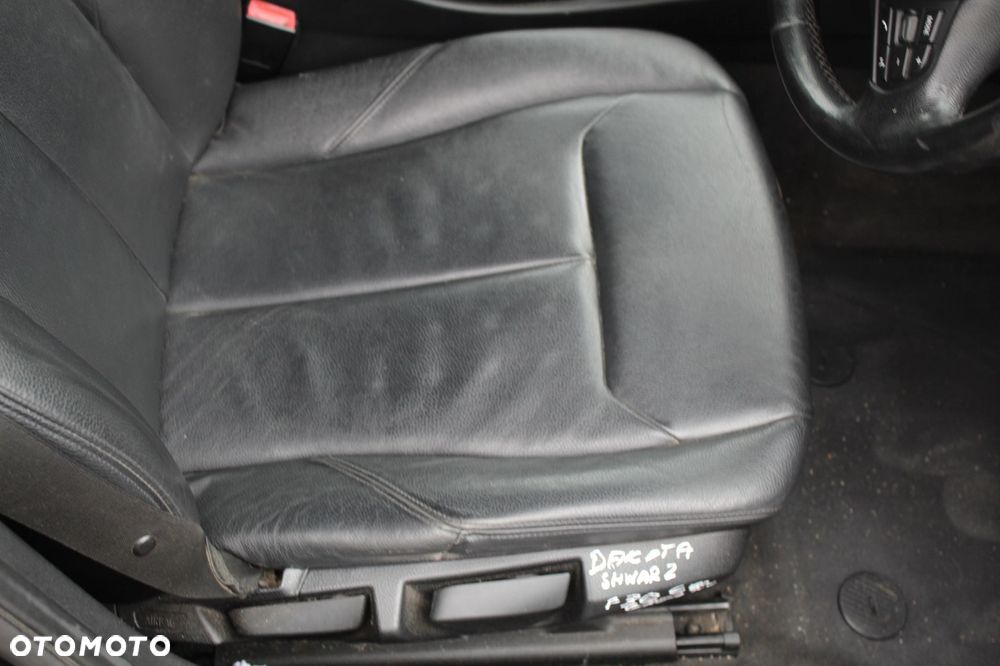 FOTEL PRAWY PRZÓD PRZEDNI SKÓRA GRZANY BMW F30 F31 - 2