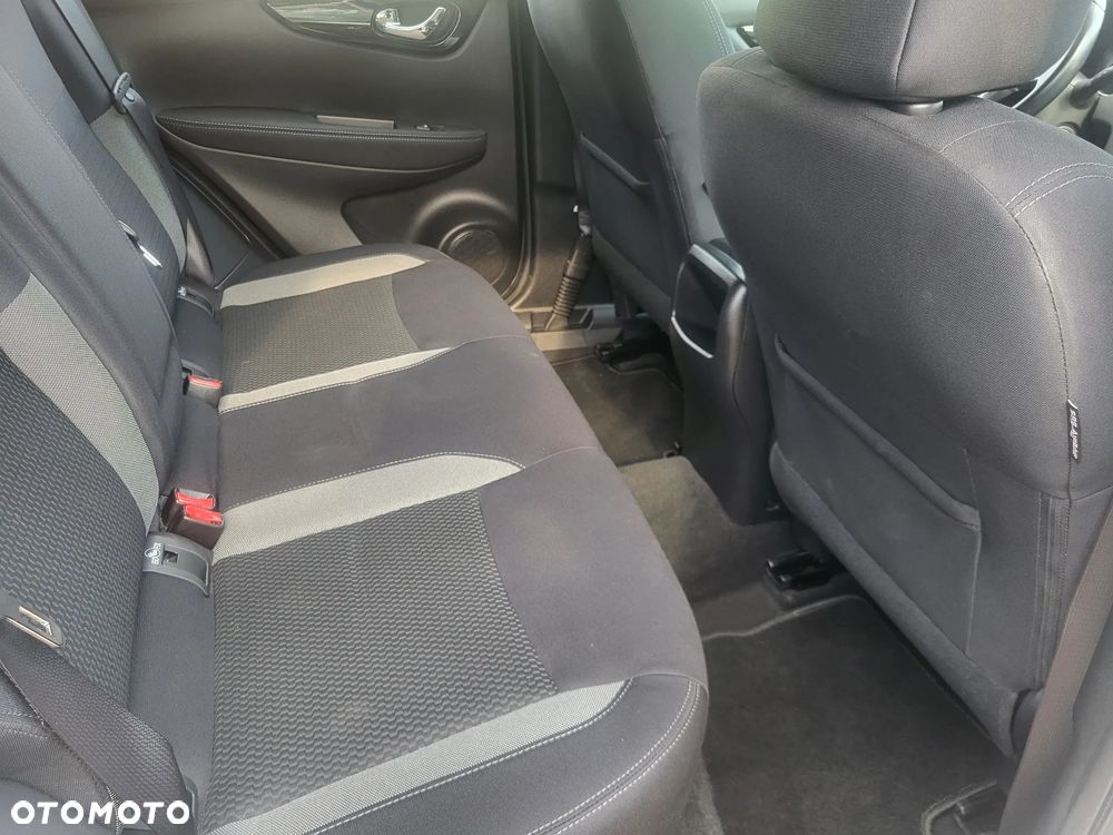 Nissan Qashqai 1.6 DIG-T 360 - 13