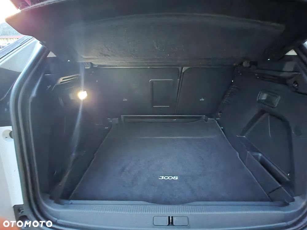 Peugeot 3008 - 19