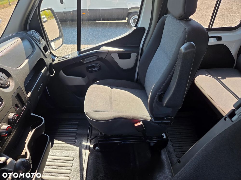 Renault Master - 22