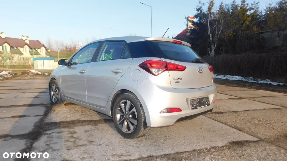 Hyundai i20 1.2 Classic Plus - 24