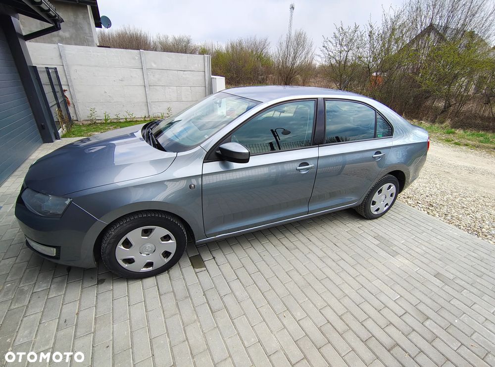 Skoda RAPID 1.2 TSI Ambition - 4