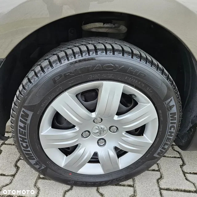 Peugeot Partner 1.6 HDi Outdoor - 16