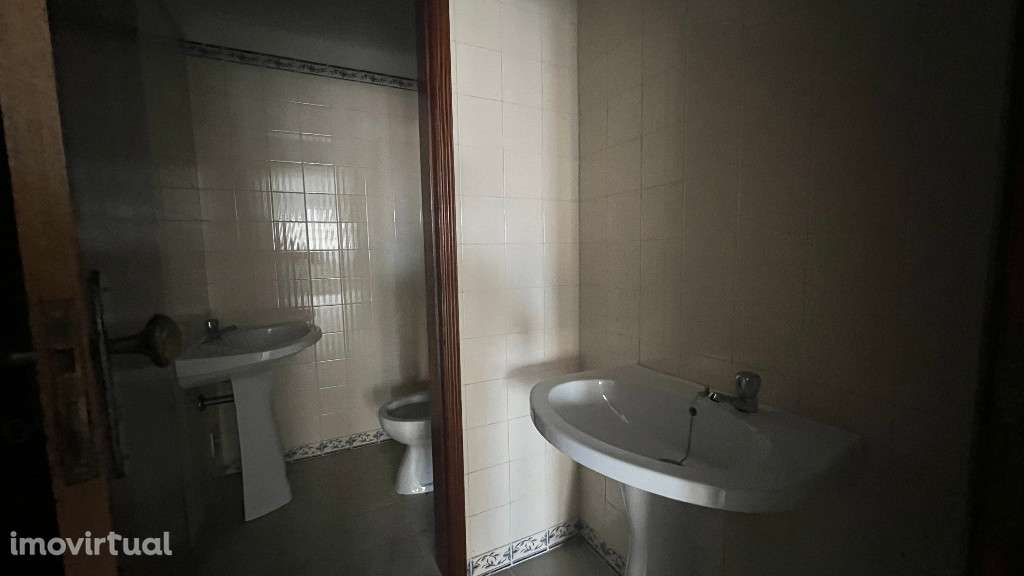 Excelente oportunidade para investimento loja na zona da Conchada - Grande imagem: 5/5