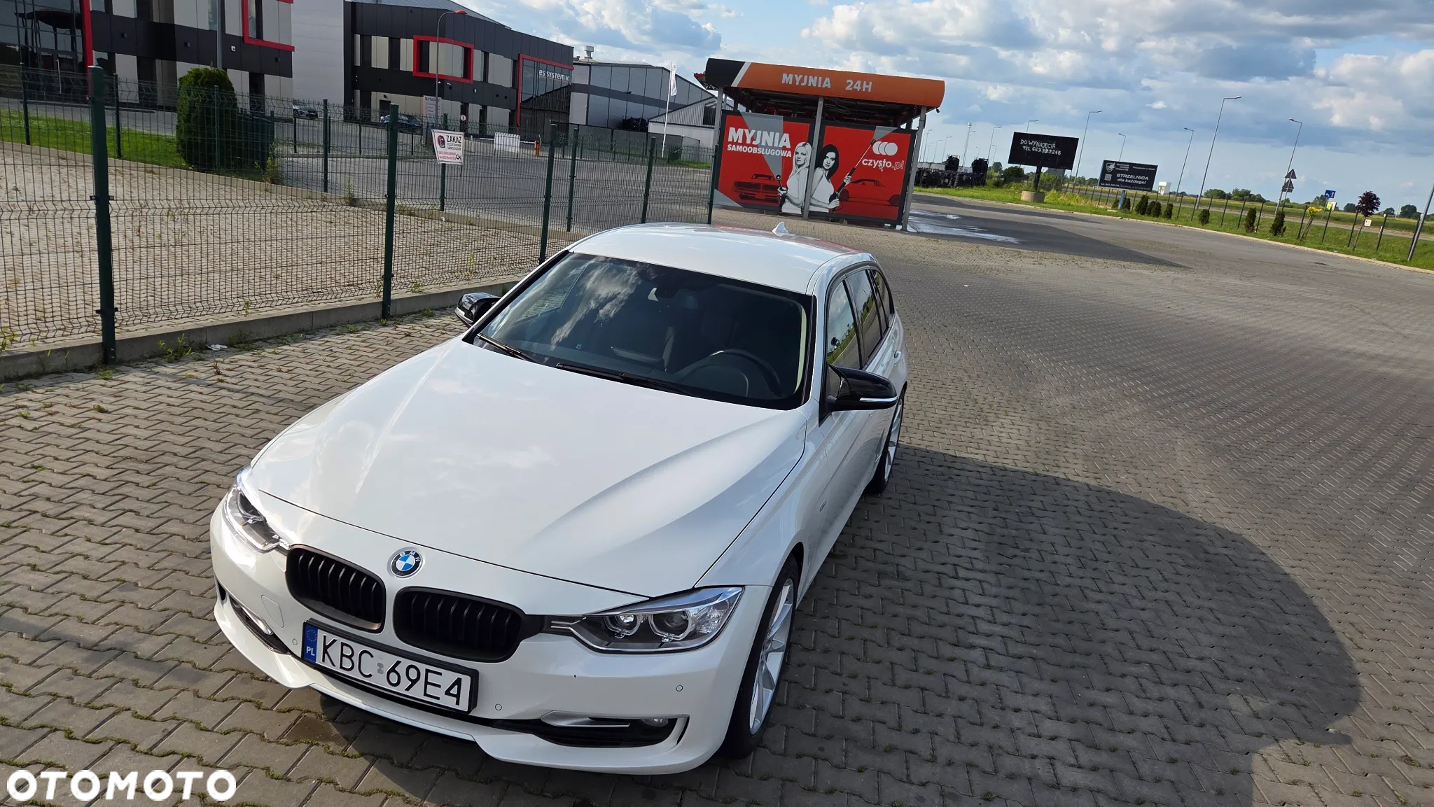 BMW Seria 3 320d Efficient Dynamics Luxury Line sport - 22