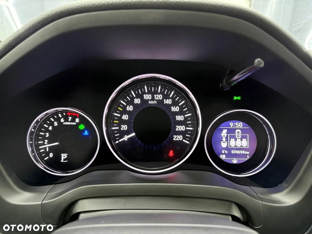 Honda HR-V 1.5 i-VTEC CVT Executive - 18