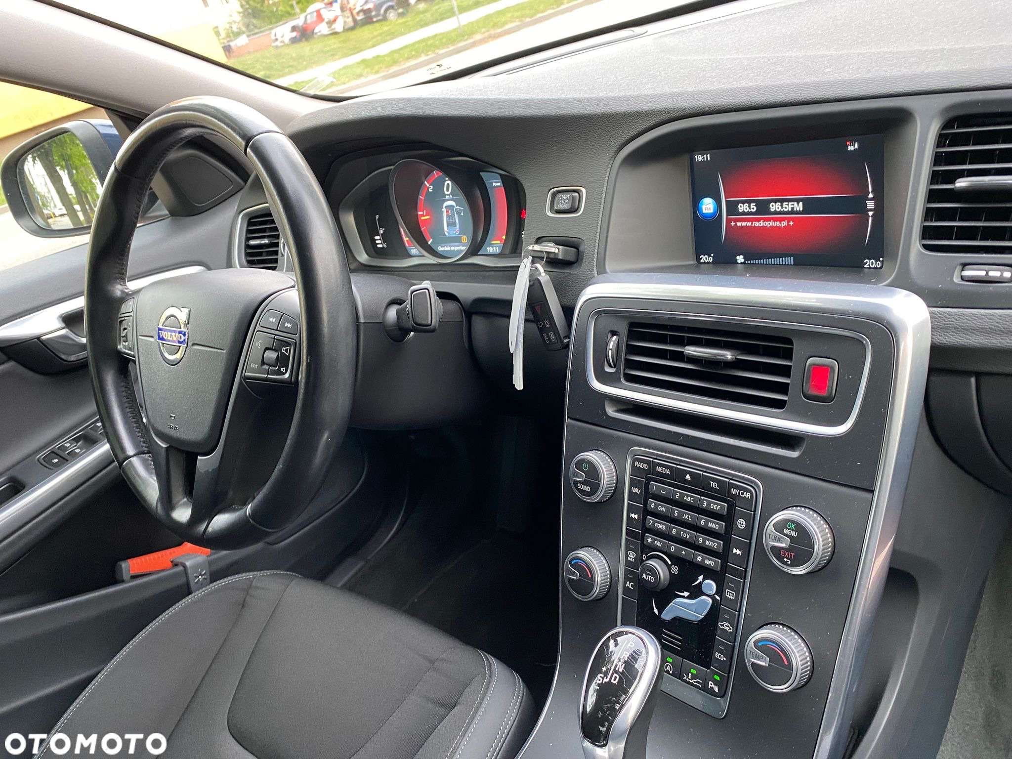 Volvo S60 D4 Drive-E Kinetic - 16