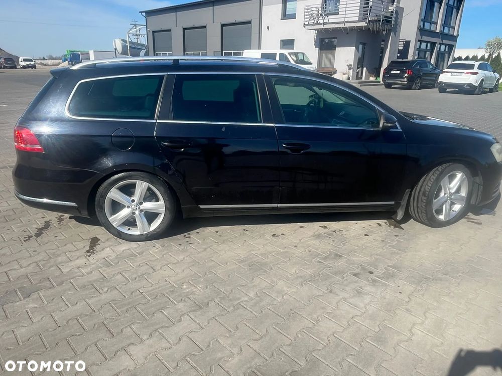 Volkswagen Passat 2.0 TDI DPF DSG 4Motion Highline - 2