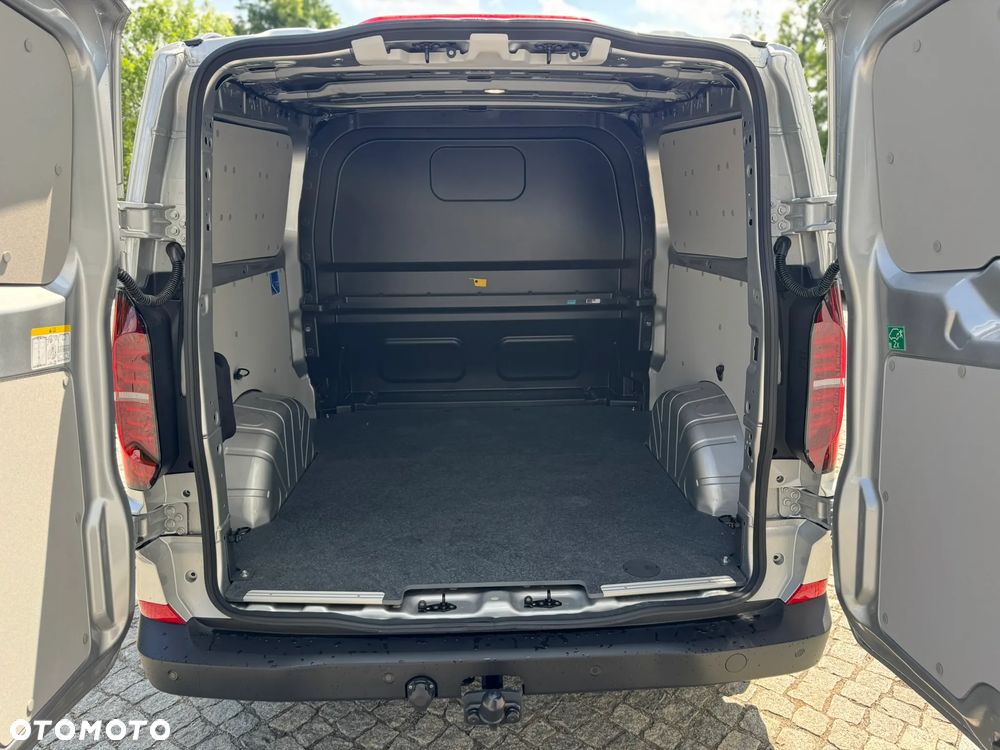 Volkswagen Nowy Transporter Plus - 8