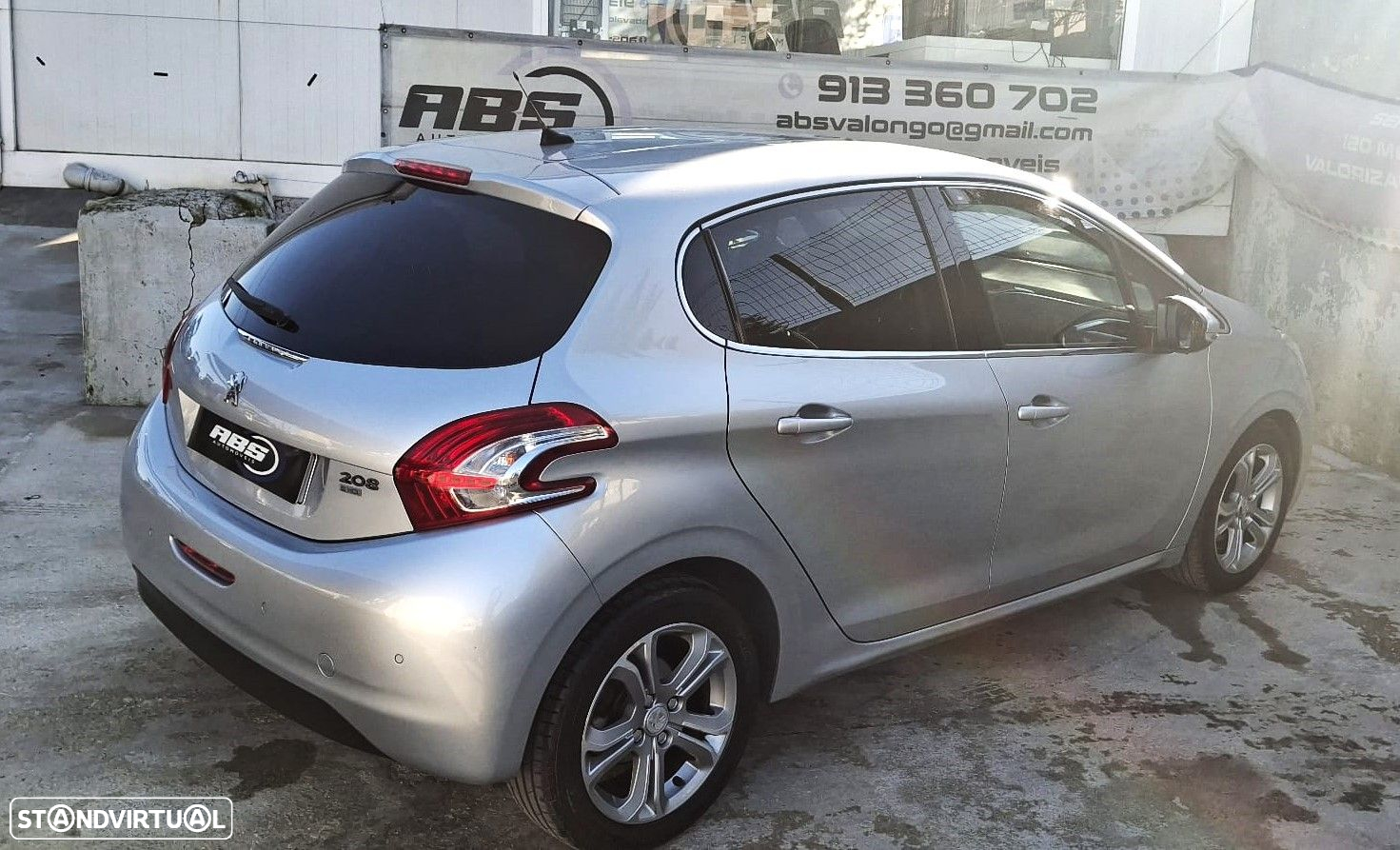 Peugeot 208 1.6 e-HDi Allure 2-Tronic - 3