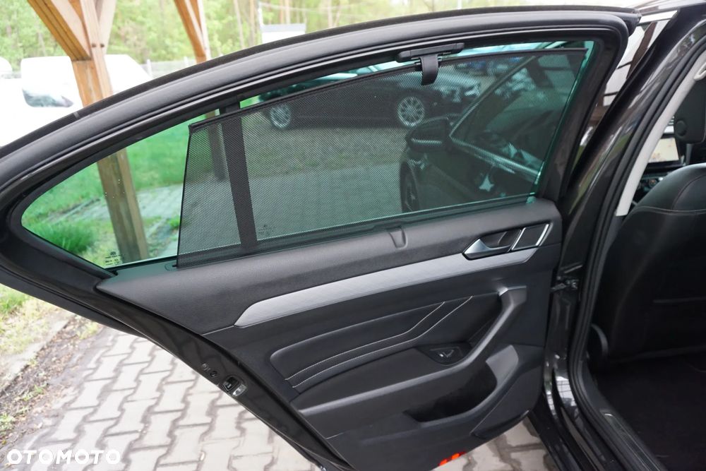 Volkswagen Passat 1.4 TSI Plug-In Hybrid GTE DSG - 22
