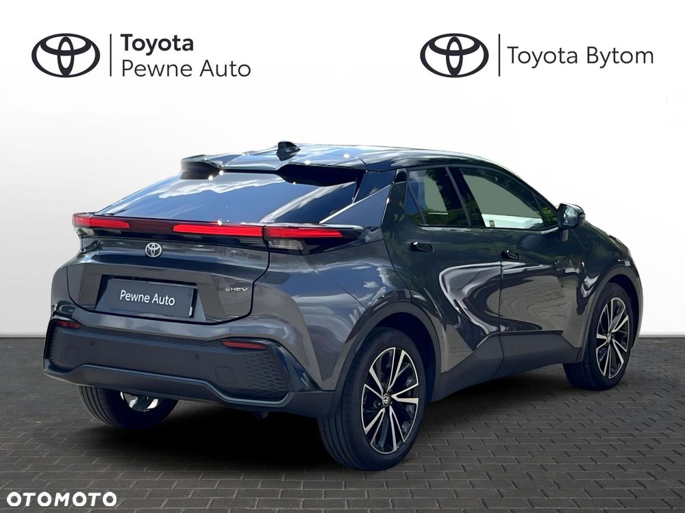 Toyota C-Hr 2025 photo 2
