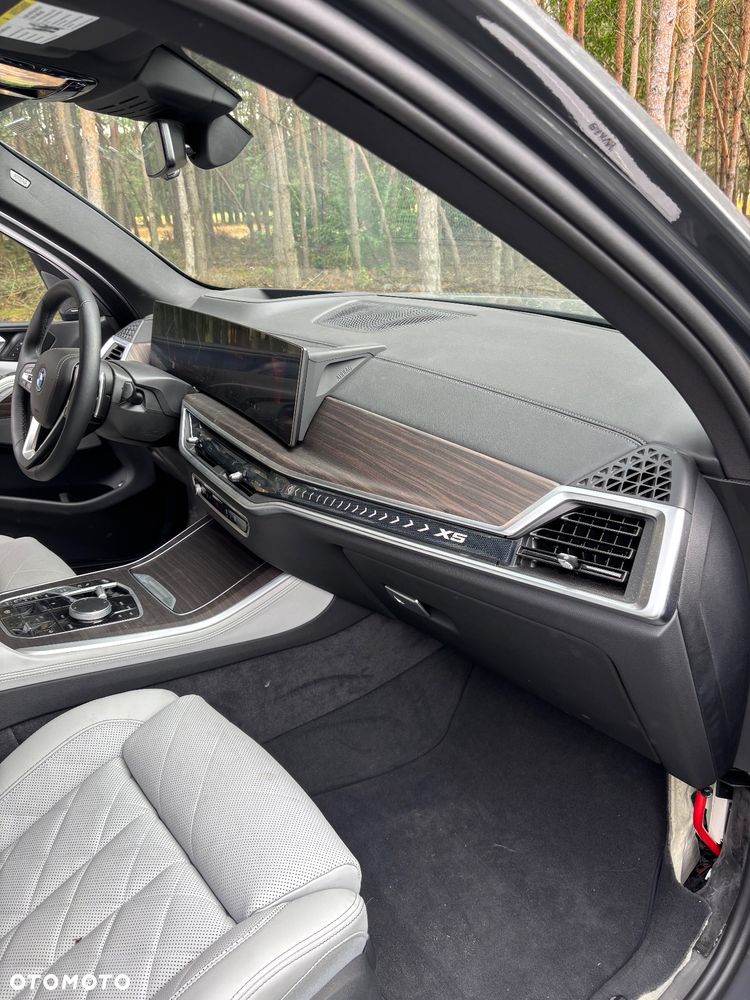 BMW X5 xDrive50e - 17