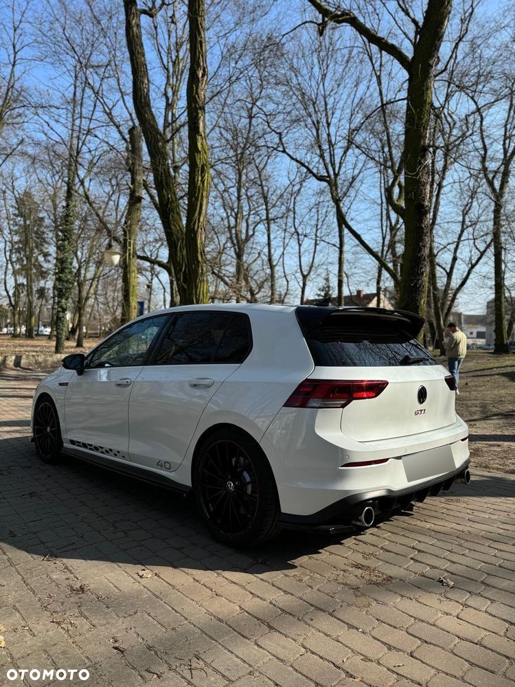 Volkswagen Golf 2.0 TSI OPF GTI - 3