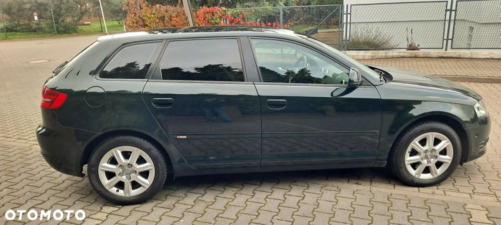 Audi A3 Sportback 2.0 FSI tiptronic Ambiente - 23