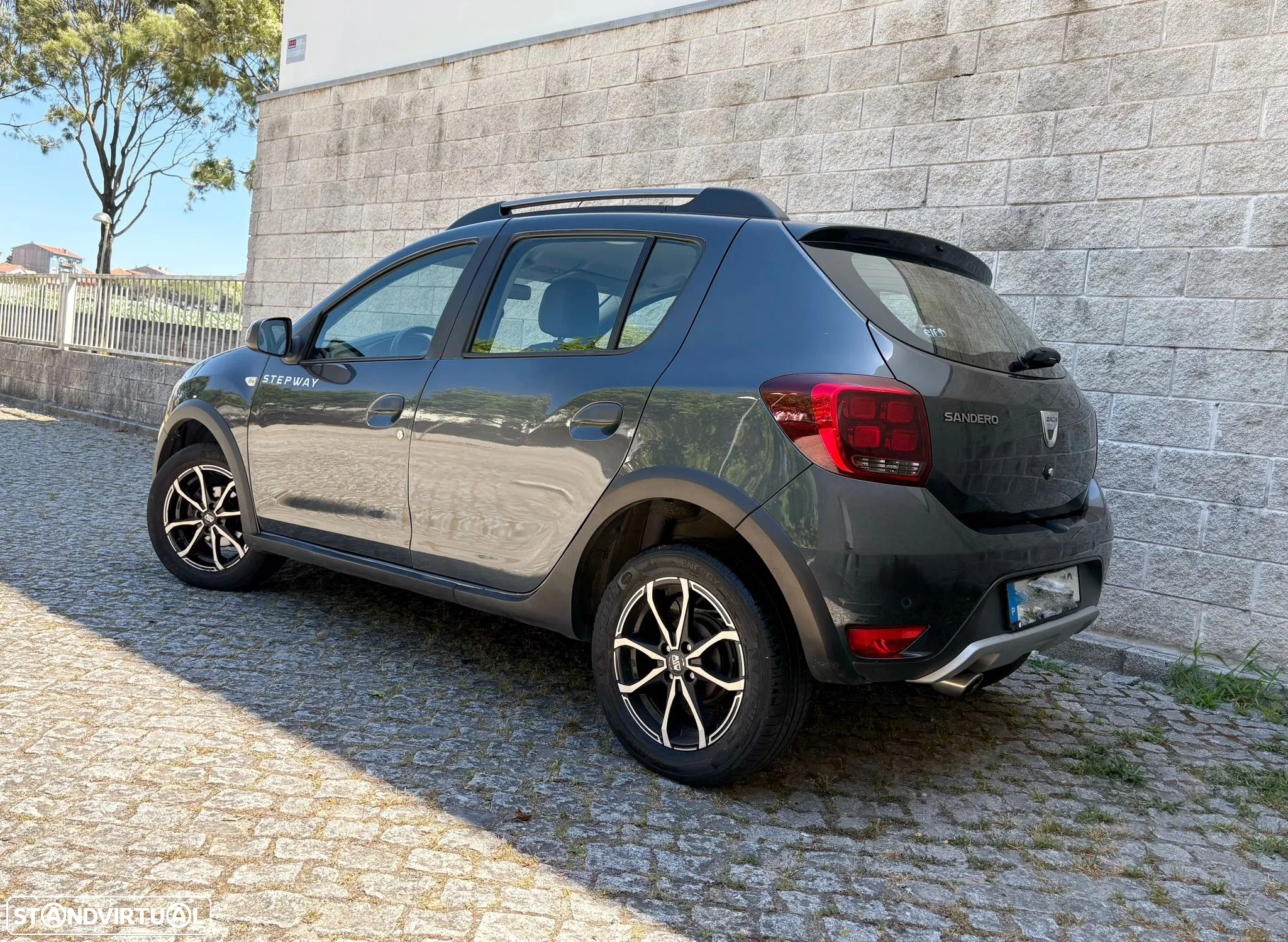 Dacia Sandero 0.9 TCe SL Stepway of Life - 2