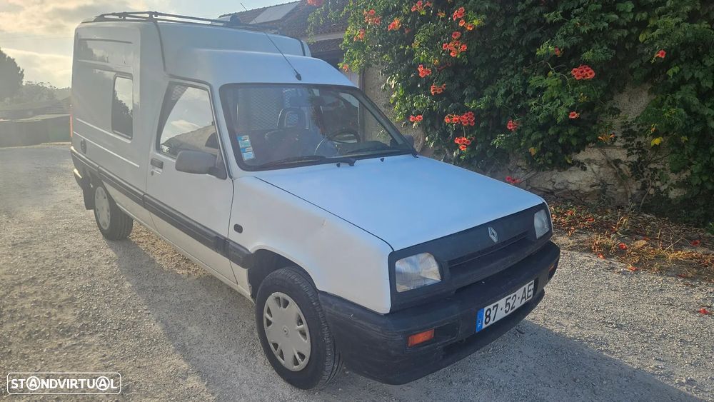 Renault Express - 1