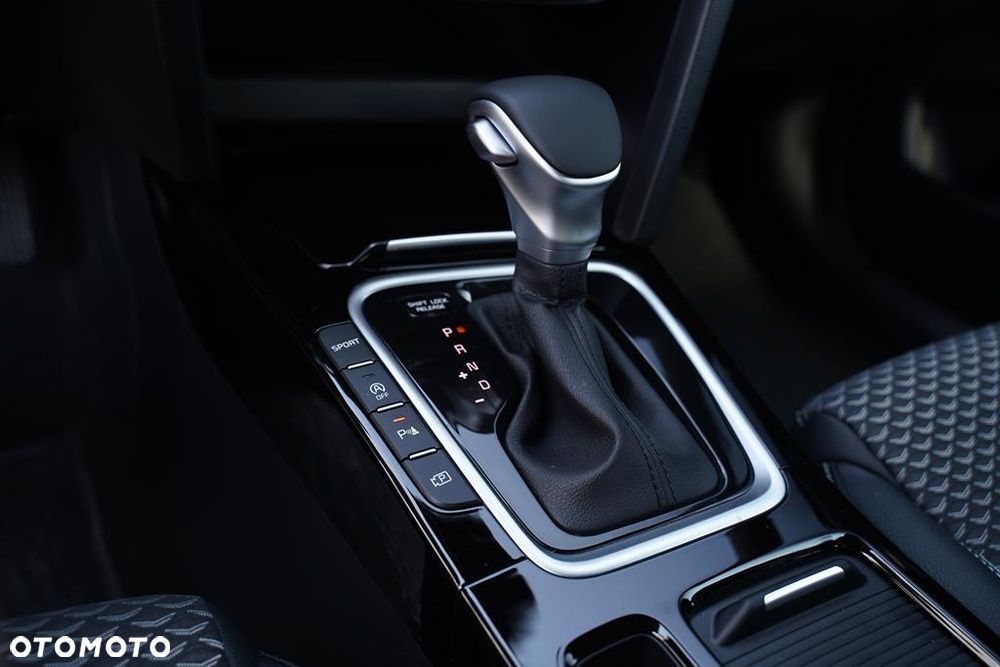 Kia Ceed 1.5 T-GDI Tribute DCT - 25